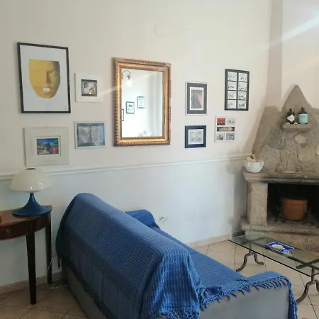 Sara Apartman Tropea